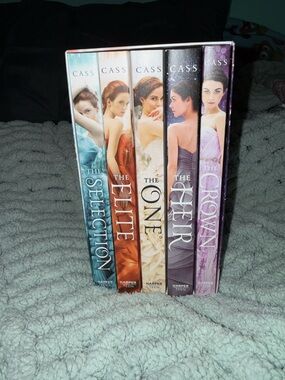 The Selection 5-book Box Set: The Complete Series